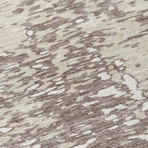Homeroots 3' Abstract Washable Indoor Outdoor Rug - Durable, Stain Resistant, Versatile For Any Space! Taupe Polyester 612967