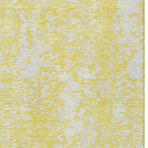 Homeroots 3' Abstract Washable Indoor Outdoor Rug - Durable, Stain Resistant, Versatile For Any Space! Yellow Polyester 612971