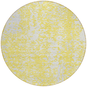 Homeroots 3' Abstract Washable Indoor Outdoor Rug - Durable, Stain Resistant, Versatile For Any Space! Yellow Polyester 612973