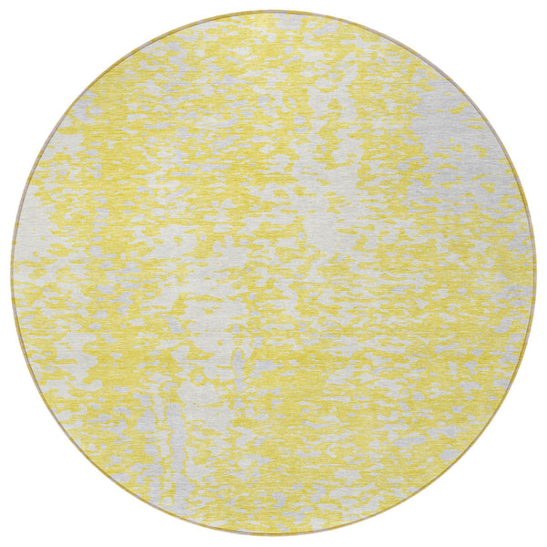 Homeroots 3' Abstract Washable Indoor Outdoor Rug - Durable, Stain Resistant, Versatile For Any Space! Yellow Polyester 612973