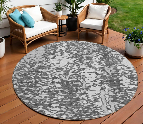 Homeroots 3' Abstract Washable Indoor Outdoor Rug - Durable, Stain Resistant, Versatile For Any Space! Charcoal Polyester 612979