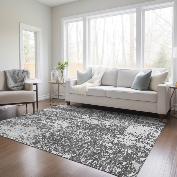 Homeroots 3' Abstract Washable Indoor Outdoor Rug - Durable, Stain Resistant, Versatile For Any Space! Charcoal Polyester 612980