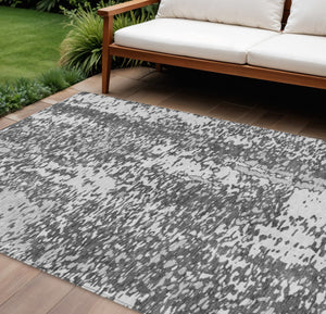 Homeroots 3' Abstract Washable Indoor Outdoor Rug - Durable, Stain Resistant, Versatile For Any Space! Charcoal Polyester 612982