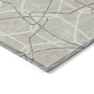 Homeroots 3' Geometric Washable Area Rug For Indoor & Outdoor Use - Stylish & Durable For High Traffic Areas Beige Polyester 612983