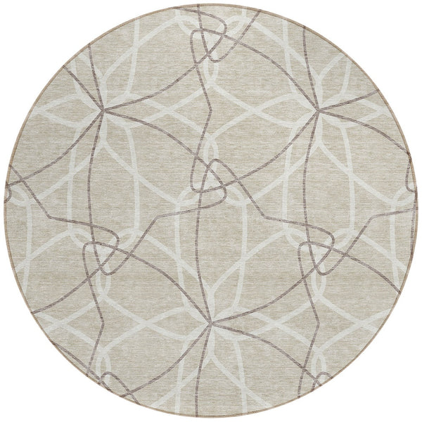 Homeroots 3' Geometric Washable Area Rug For Indoor & Outdoor Use - Stylish & Durable For High Traffic Areas Beige Polyester 612985