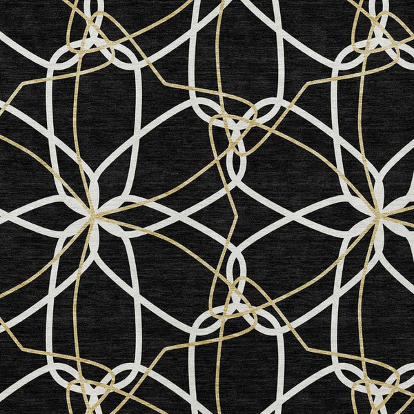 Homeroots 3' Geometric Washable Area Rug For Indoor & Outdoor Use - Stylish & Durable For High Traffic Areas Black Polyester 612992