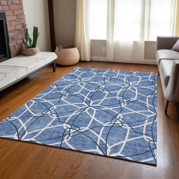Homeroots 3' Geometric Washable Area Rug For Indoor & Outdoor Use - Stylish & Durable For High Traffic Areas Denim Blue Polyester 612998