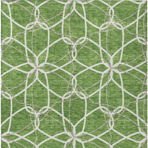 Homeroots 3' Geometric Washable Area Rug For Indoor & Outdoor Use - Stylish & Durable For High Traffic Areas Green Polyester 613001