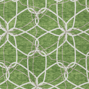 Homeroots 3' Geometric Washable Area Rug For Indoor & Outdoor Use - Stylish & Durable For High Traffic Areas Green Polyester 613001