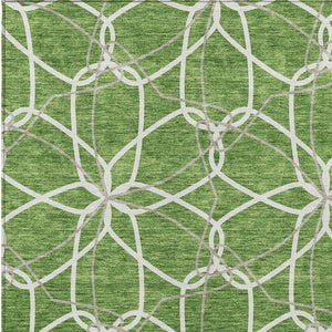 Homeroots 3' Geometric Washable Area Rug For Indoor & Outdoor Use - Stylish & Durable For High Traffic Areas Green Polyester 613006