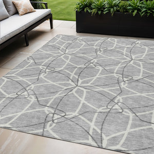 HomeRoots 5' Stylish Gray and Ivory Geometric Area Rug – Machine Washable for Indoor and Outdoor Use, Versatile Design 5' X 8' 613008