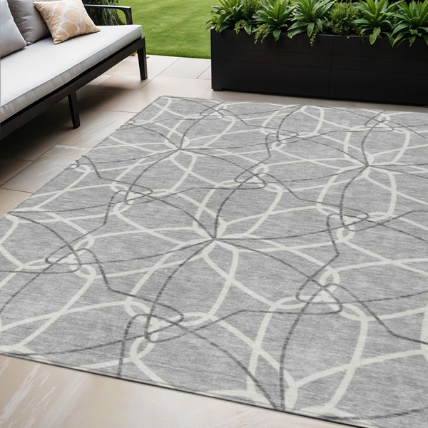 HomeRoots 5' Stylish Gray and Ivory Geometric Area Rug – Machine Washable for Indoor and Outdoor Use, Versatile Design 5' X 8' 613008