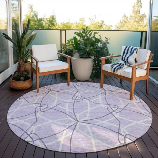 Homeroots 3' Geometric Washable Area Rug For Indoor & Outdoor Use - Stylish & Durable For High Traffic Areas Lavender Polyester 613015