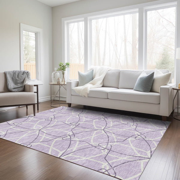 Homeroots 3' Geometric Washable Area Rug For Indoor & Outdoor Use - Stylish & Durable For High Traffic Areas Lavender Polyester 613018