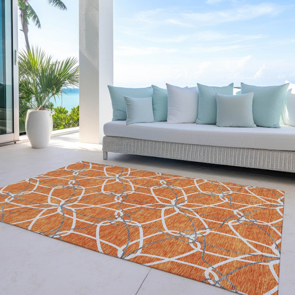 Homeroots 3' Geometric Washable Area Rug For Indoor & Outdoor Use - Stylish & Durable For High Traffic Areas Orange Polyester 613026