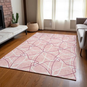 Homeroots 3' Geometric Washable Area Rug For Indoor & Outdoor Use - Stylish & Durable For High Traffic Areas Pink Polyester 613037