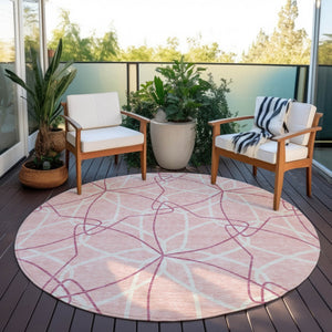 Homeroots 3' Geometric Washable Area Rug For Indoor & Outdoor Use - Stylish & Durable For High Traffic Areas Pink Polyester 613039