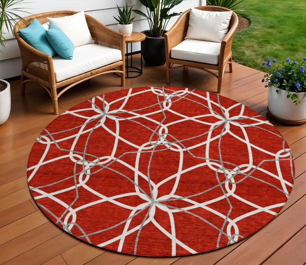 HomeRoots 5' Vibrant Red and Ivory Geometric Washable Area Rug for Indoor and Outdoor High-Traffic Spaces 8' Round 613045
