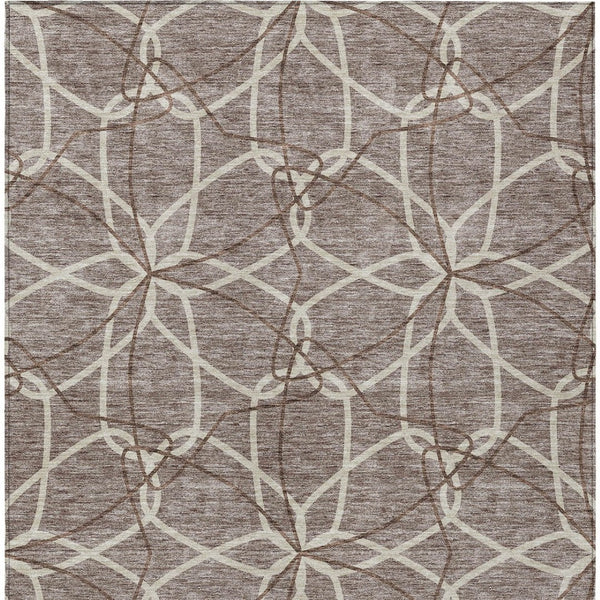 Homeroots 3' Geometric Washable Area Rug For Indoor & Outdoor Use - Stylish & Durable For High Traffic Areas Taupe Polyester 613049
