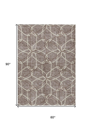 HomeRoots 5' Taupe and Ivory Geometric Area Rug - Stylish, Washable, Durable, Perfect for Indoor & Outdoor Spaces 5' X 8' 613050