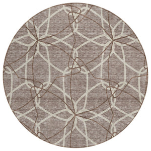 HomeRoots 5' Taupe and Ivory Geometric Area Rug - Stylish, Washable, Durable, Perfect for Indoor & Outdoor Spaces 8' Round 613051