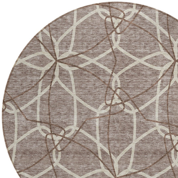 HomeRoots 5' Taupe and Ivory Geometric Area Rug - Stylish, Washable, Durable, Perfect for Indoor & Outdoor Spaces 8' Round 613051