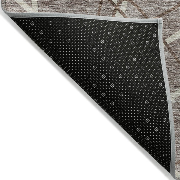 HomeRoots 5' Taupe and Ivory Geometric Area Rug - Stylish, Washable, Durable, Perfect for Indoor & Outdoor Spaces 9' X 12' 613053
