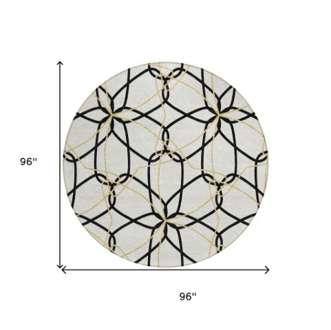 Homeroots 3' Geometric Washable Area Rug For Indoor & Outdoor Use - Stylish & Durable For High Traffic Areas White Polyester 613057