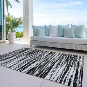 Homeroots 3' Abstract Washable Indoor Outdoor Area Rug - Durable, Stylish, And Easy To Maintain For Any Space Black Polyester 613067