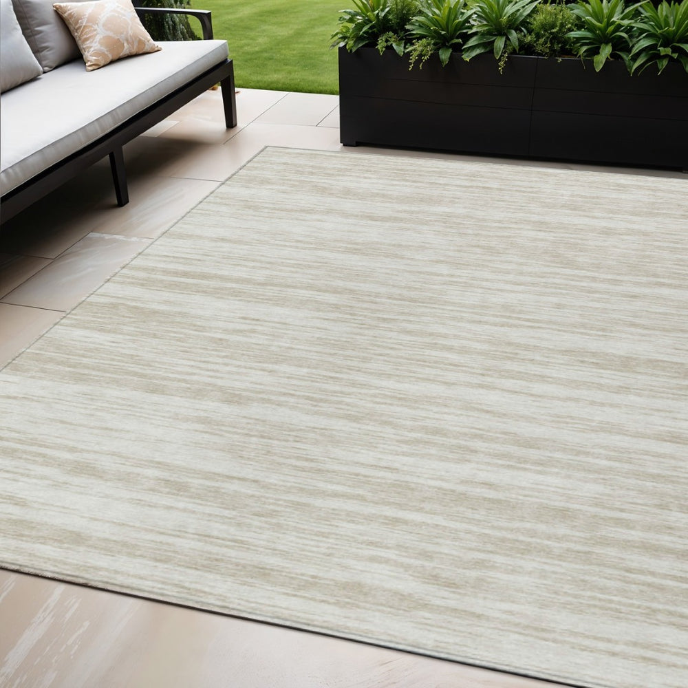 HomeRoots 5' Ivory and Beige Abstract Area Rug – Durable, Washable, Versatile Indoor/Outdoor Design for Any Space 5' X 8' 613104