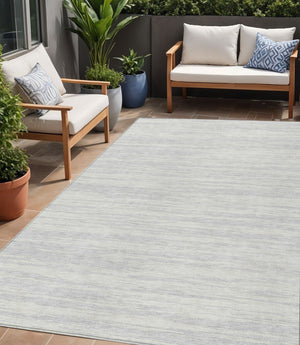Homeroots 3' Abstract Washable Indoor Outdoor Area Rug - Durable, Stylish, And Easy To Maintain For Any Space Silver Polyester 613122