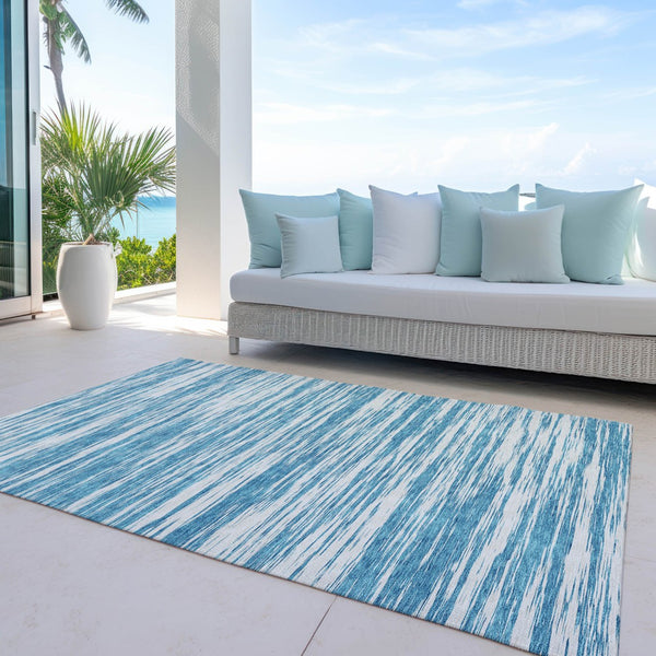 Homeroots 3' Abstract Washable Indoor Outdoor Area Rug - Durable, Stylish, And Easy To Maintain For Any Space Teal Blue Polyester 613128