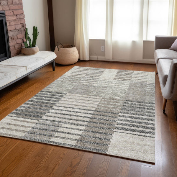 Homeroots 3' Stylish Striped Washable Area Rug For Indoor Or Outdoor Use - Durable, Easy To Clean Design Beige Polyester 613151