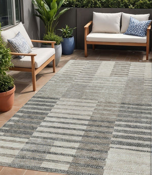 HomeRoots 5' Striped Area Rug - Washable, Durable, and Versatile for Indoor or Outdoor Spaces with Timeless Style 5' X 8' 613152