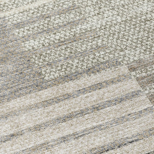 Homeroots 3' Stylish Striped Washable Area Rug For Indoor Or Outdoor Use - Durable, Easy To Clean Design Beige Polyester 613153