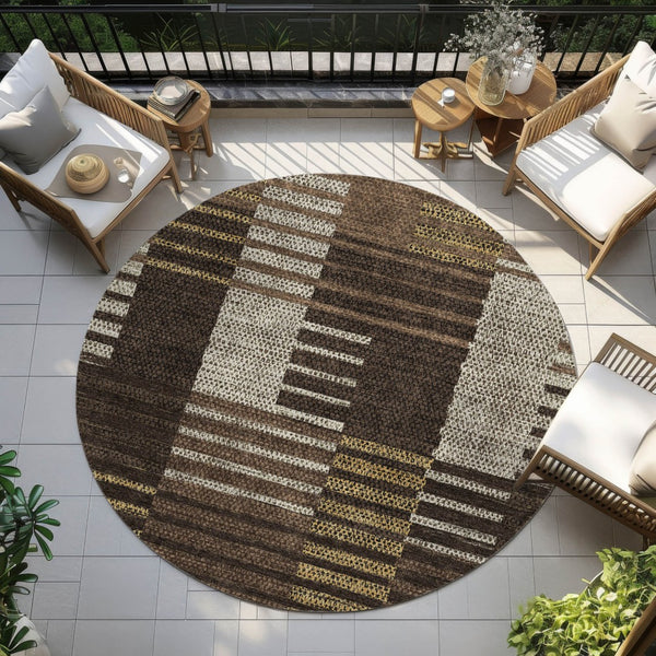 Homeroots 3' Stylish Striped Washable Area Rug For Indoor Or Outdoor Use - Durable, Easy To Clean Design Chocolate Polyester 613159