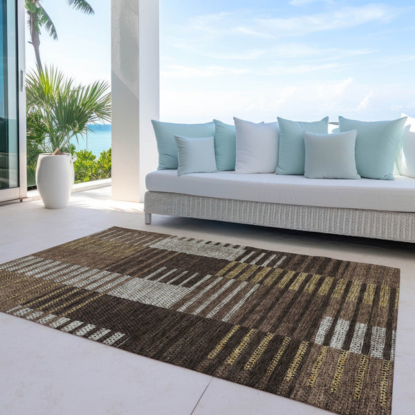 Homeroots 3' Stylish Striped Washable Area Rug For Indoor Or Outdoor Use - Durable, Easy To Clean Design Chocolate Polyester 613160