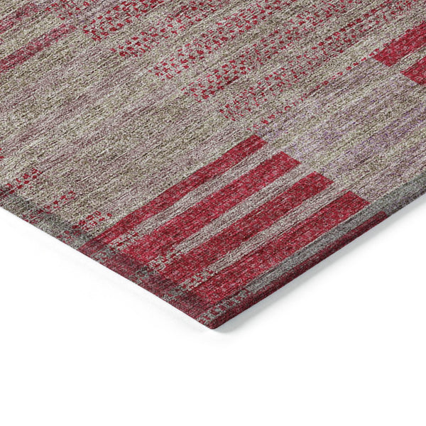 Homeroots 3' Stylish Striped Washable Area Rug For Indoor Or Outdoor Use - Durable, Easy To Clean Design Burgundy Polyester 613164