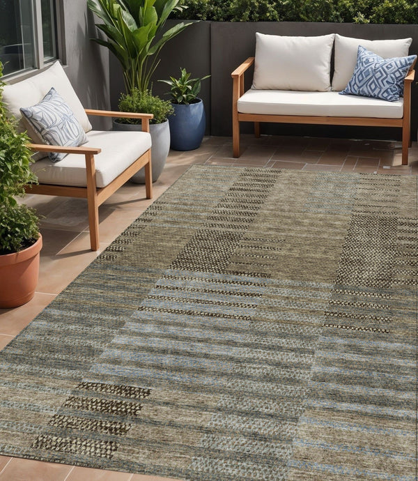 Homeroots 3' Stylish Striped Washable Area Rug For Indoor Or Outdoor Use - Durable, Easy To Clean Design Taupe Polyester 613182