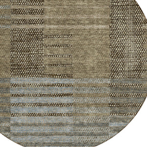 Homeroots 3' Stylish Striped Washable Area Rug For Indoor Or Outdoor Use - Durable, Easy To Clean Design Taupe Polyester 613183