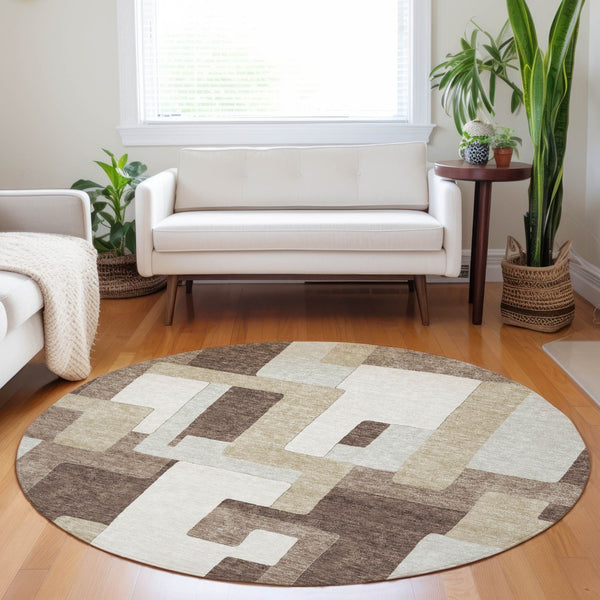 Homeroots 3' Stylish Geometric Washable Area Rug For Indoor And Outdoor Use - Durable & Versatile Design Brown Polyester 613201