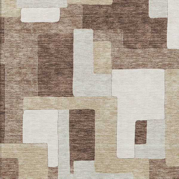 Homeroots 3' Stylish Geometric Washable Area Rug For Indoor And Outdoor Use - Durable & Versatile Design Brown Polyester 613203
