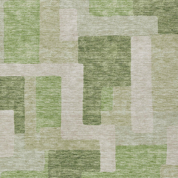 Homeroots 3' Stylish Geometric Washable Area Rug For Indoor And Outdoor Use - Durable & Versatile Design Green Polyester 613206