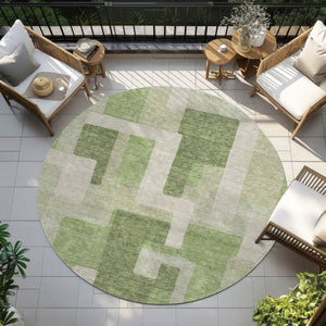 Homeroots 3' Stylish Geometric Washable Area Rug For Indoor And Outdoor Use - Durable & Versatile Design Green Polyester 613207