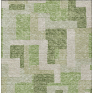 Homeroots 3' Stylish Geometric Washable Area Rug For Indoor And Outdoor Use - Durable & Versatile Design Green Polyester 613210