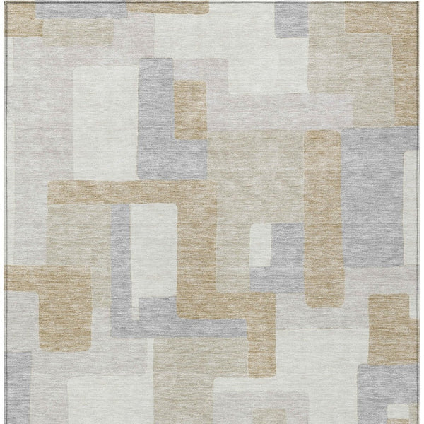 Homeroots 3' Stylish Geometric Washable Area Rug For Indoor And Outdoor Use - Durable & Versatile Design Ivory Polyester 613221