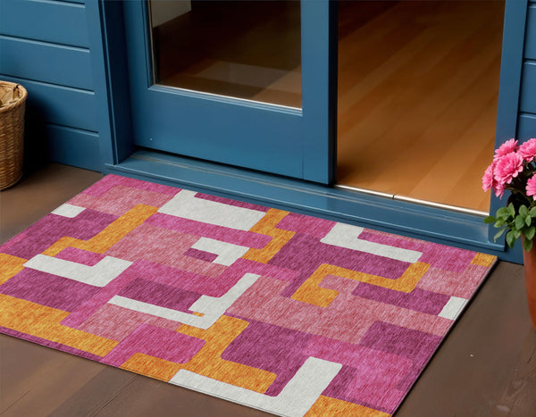 Homeroots 3' Stylish Geometric Washable Area Rug For Indoor And Outdoor Use - Durable & Versatile Design Pink Polyester 613223