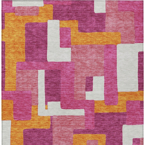 Homeroots 3' Stylish Geometric Washable Area Rug For Indoor And Outdoor Use - Durable & Versatile Design Pink Polyester 613224