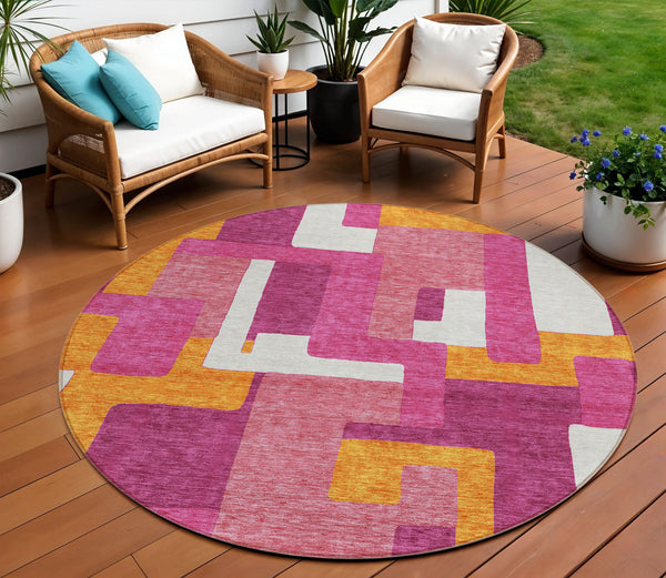 Homeroots 3' Stylish Geometric Washable Area Rug For Indoor And Outdoor Use - Durable & Versatile Design Pink Polyester 613225