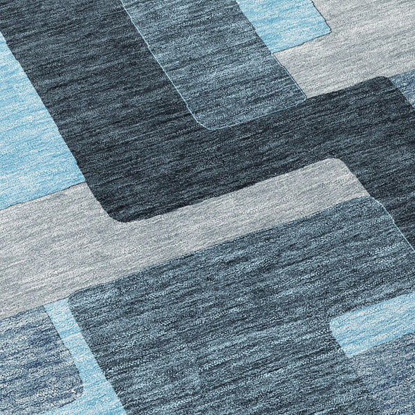 Homeroots 3' Stylish Geometric Washable Area Rug For Indoor And Outdoor Use - Durable & Versatile Design Sky Blue Polyester 613237